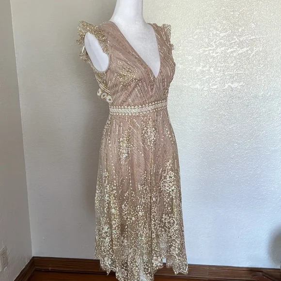 Gorgeous Glitter MIDI Dress - Picture 4 of 8